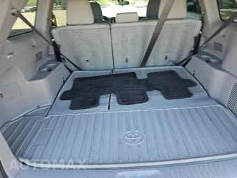 2014 Toyota Highlander LE – miniatura 16
