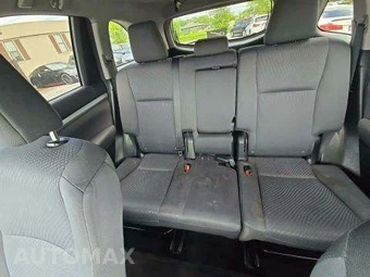 2014 Toyota Highlander LE – miniatura 23