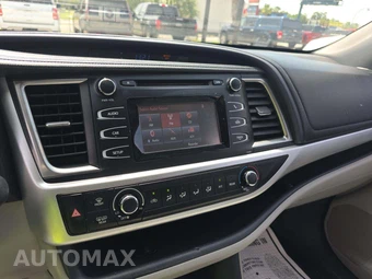 2014 Toyota Highlander LE – miniatura 10