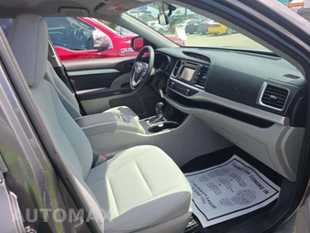 2014 Toyota Highlander LE – miniatura 19
