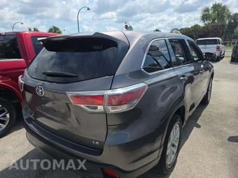 2014 Toyota Highlander LE – miniatura 3