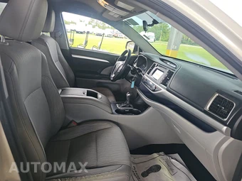2014 Toyota Highlander LE Plus – miniatura 8