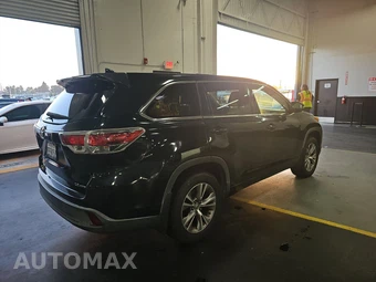 2014 Toyota Highlander LE Plus – miniatura 4