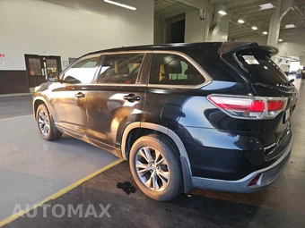 2014 Toyota Highlander LE Plus – miniatura 6
