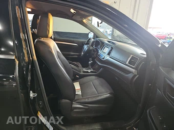 2014 Toyota Highlander LE Plus – miniatura 8
