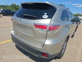 2014 Toyota Highlander LE Plus – miniatura 4