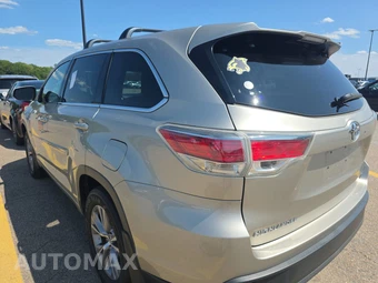 2014 Toyota Highlander LE Plus – miniatura 6