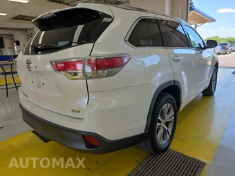 2014 Toyota Highlander XLE - miniatura 4