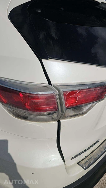 2014 Toyota Highlander XLE – miniatura 29