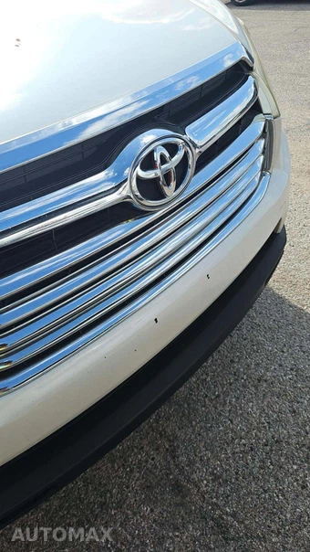 2014 Toyota Highlander XLE – miniatura 33