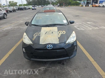 2014 Toyota Prius c One – miniatura 2