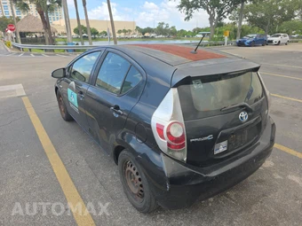 2014 Toyota Prius c One – miniatura 6