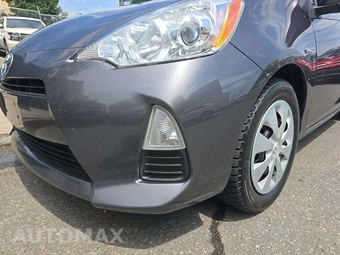 2014 Toyota Prius c Two – miniatura 23