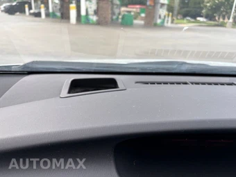 2014 Toyota Prius Four – miniatura 19