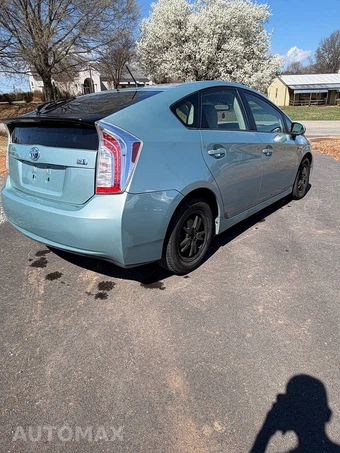 2014 Toyota Prius Four - miniatura 4