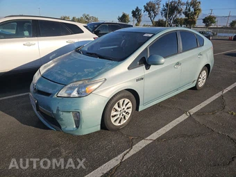 2014 Toyota Prius Plug-In Hybrid