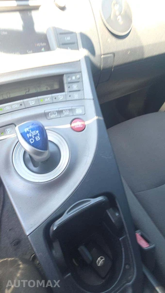 2014 Toyota Prius Plug-In Hybrid - miniatura 27