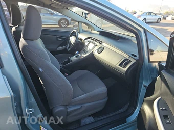 2014 Toyota Prius Plug-In Hybrid - miniatura 8