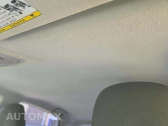 2014 Toyota Prius Three – miniatura 11
