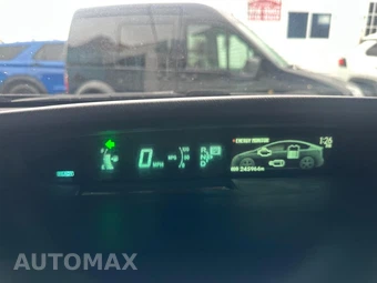 2014 Toyota Prius Two - miniatura 13