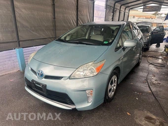 2014 Toyota Prius Two - miniatura 6