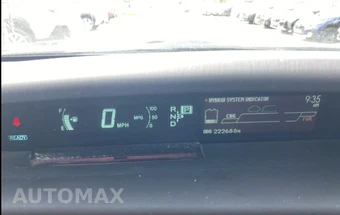 2014 Toyota Prius Two - miniatura 9