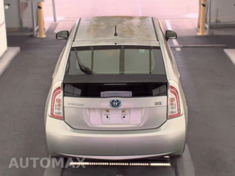 2014 Toyota Prius Two – miniatura 5