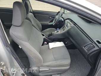 2014 Toyota Prius Two – miniatura 8