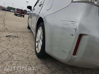 2014 Toyota Prius v Five – miniatura 20