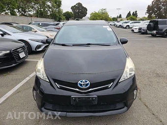 2014 Toyota Prius v Three – miniatura 2