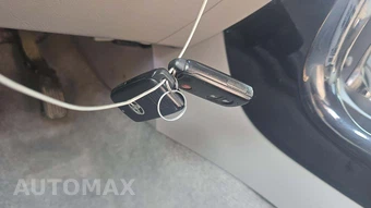 2014 Toyota RAV4 EV - miniatura 19