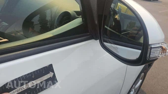 2014 Toyota RAV4 EV - miniatura 36