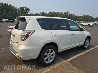2014 Toyota RAV4 EV - miniatura 4