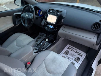 2014 Toyota RAV4 EV - miniatura 17