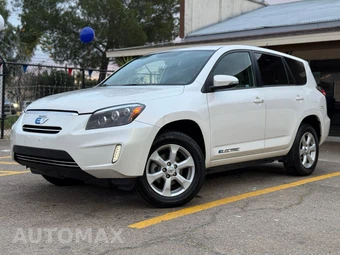 2014 Toyota RAV4 EV - miniatura 2