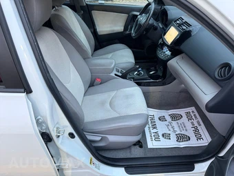 2014 Toyota RAV4 EV - miniatura 22