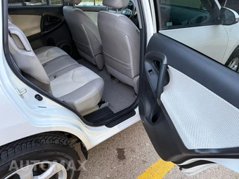 2014 Toyota RAV4 EV - miniatura 28