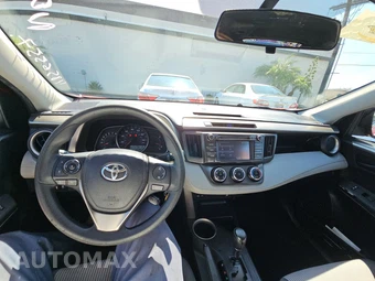 2014 Toyota RAV4 LE – miniatura 11