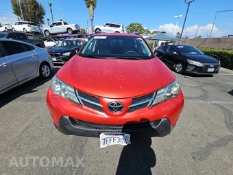 2014 Toyota RAV4 LE – miniatura 2