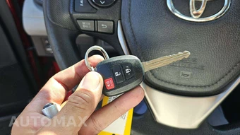 2014 Toyota RAV4 LE – miniatura 24