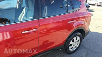2014 Toyota RAV4 LE – miniatura 28