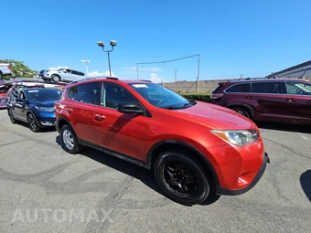 2014 Toyota RAV4 LE – miniatura 3