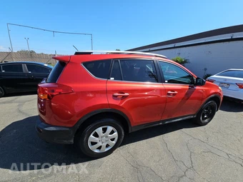 2014 Toyota RAV4 LE – miniatura 4