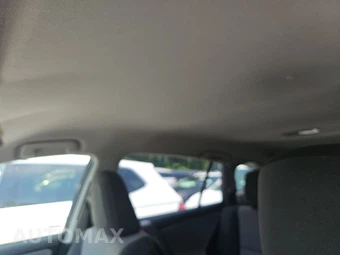 2014 Toyota RAV4 LE – miniatura 19