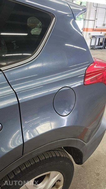 2014 Toyota RAV4 LE – miniatura 24
