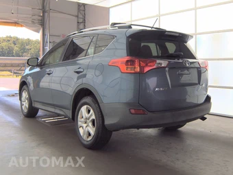 2014 Toyota RAV4 LE – miniatura 6