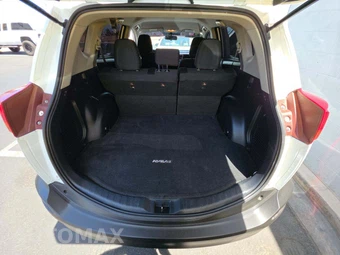 2014 Toyota RAV4 LE – miniatura 14