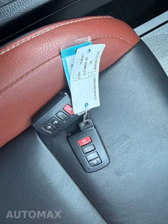 2014 Toyota RAV4 Limited - miniatura 29