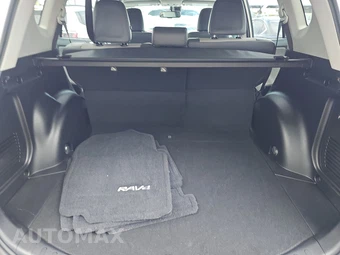 2014 Toyota RAV4 Limited – miniatura 17