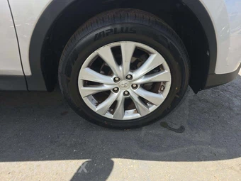 2014 Toyota RAV4 Limited - miniatura 29